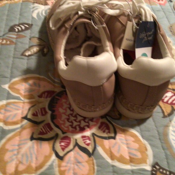 Women's Shaelyn Espadrille Sneakers Tan Universal Thread New size 9.5 - Picture 4 of 4